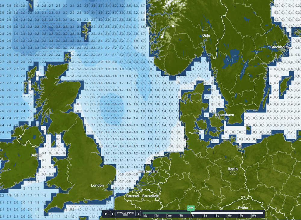 Figure4_waves_070423_00Z